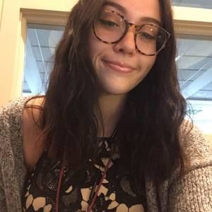 Meet your Posher, Nikki